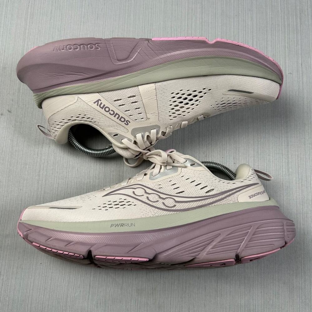 Saucony Guide 18 Womens US 10 Cream Lavender Pwrrun Running Shoes